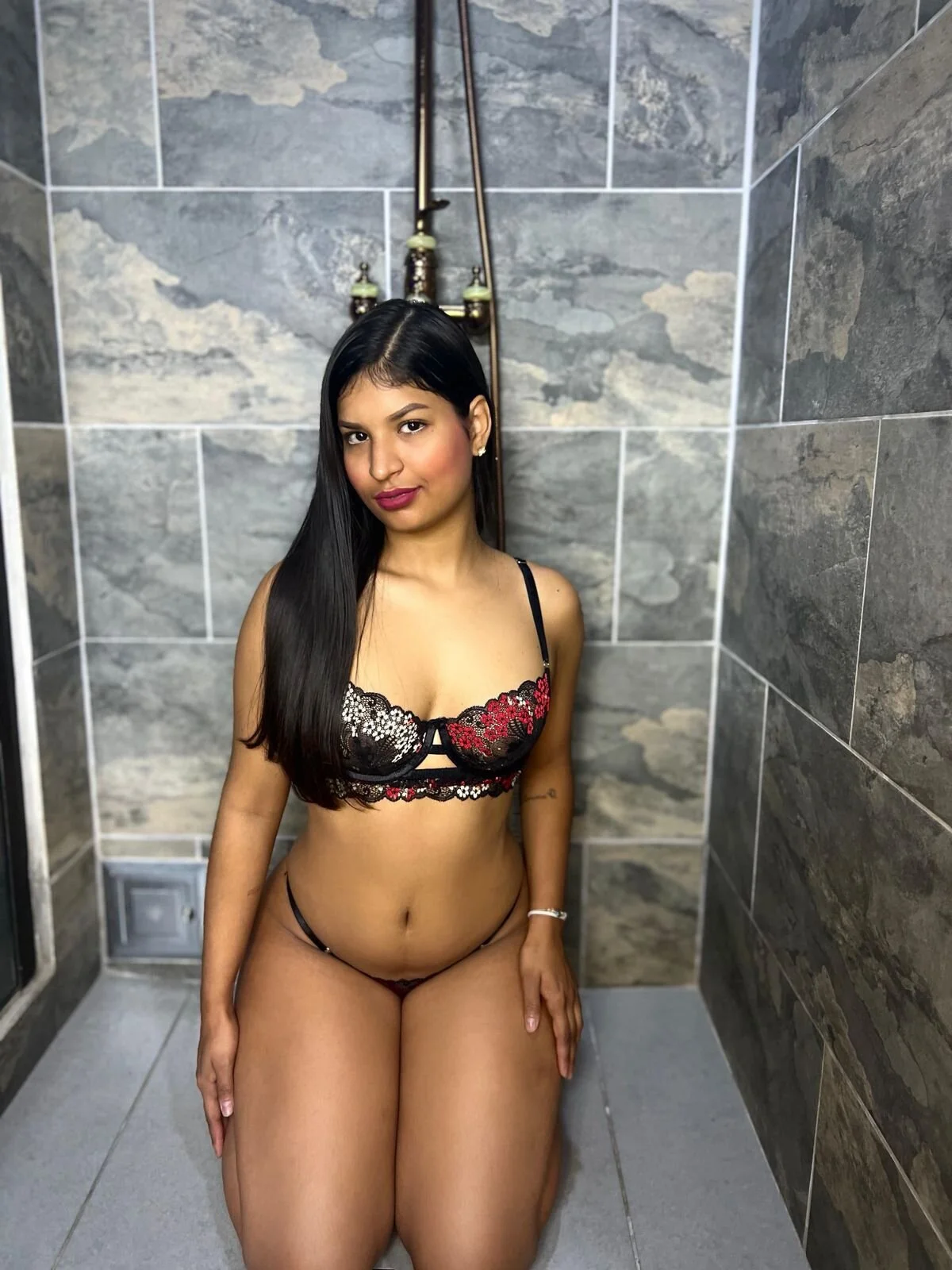 XXX Porn Photo of Nude AnnaLoren_ 4