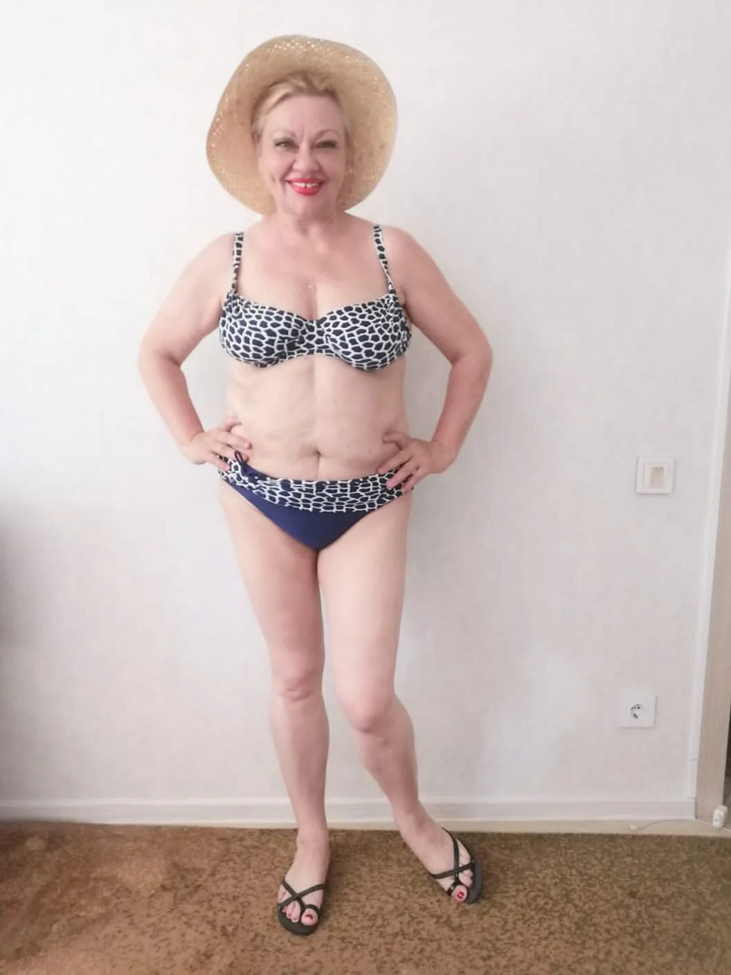 XXX Porn Photo of Nude xHoneyLadyx 40
