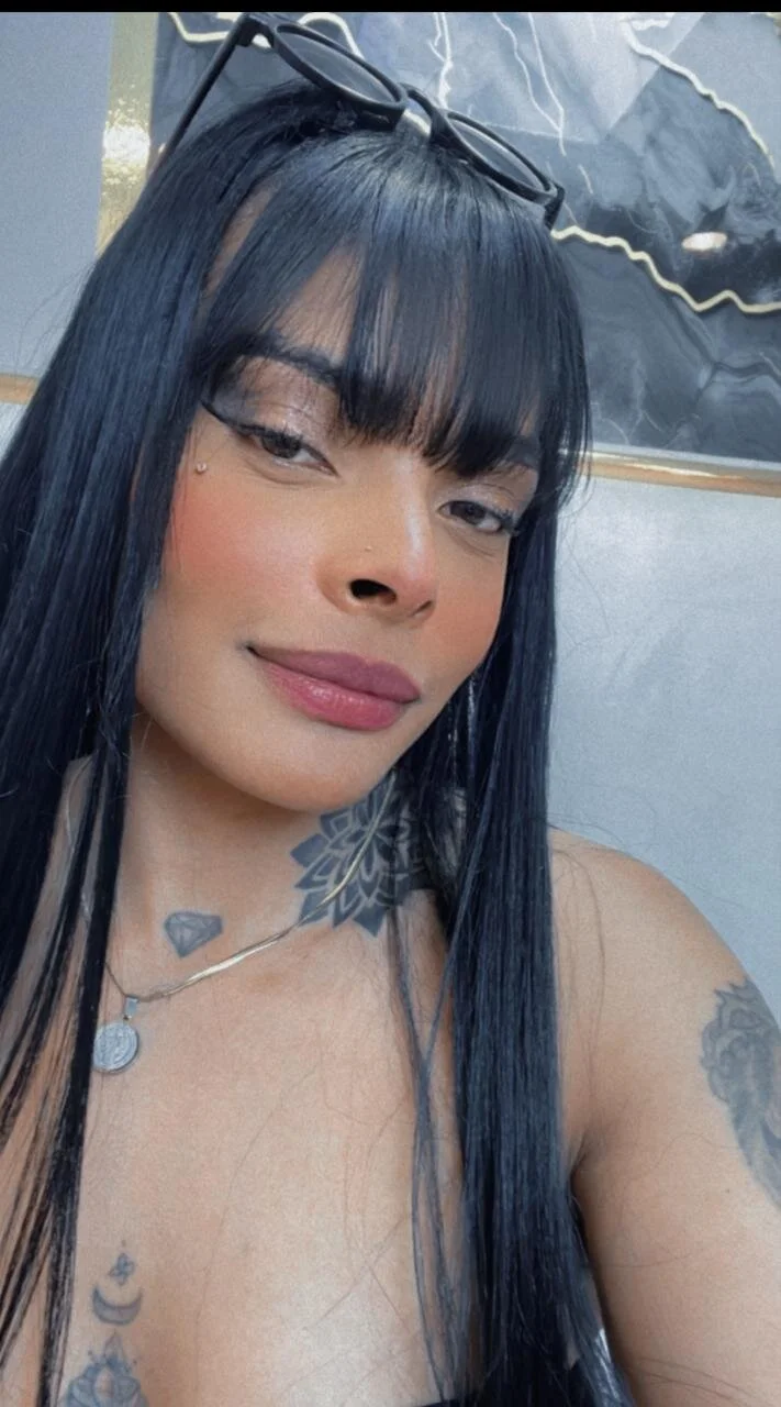 XXX Porn Photo of Nude EmmaEbony_ 1