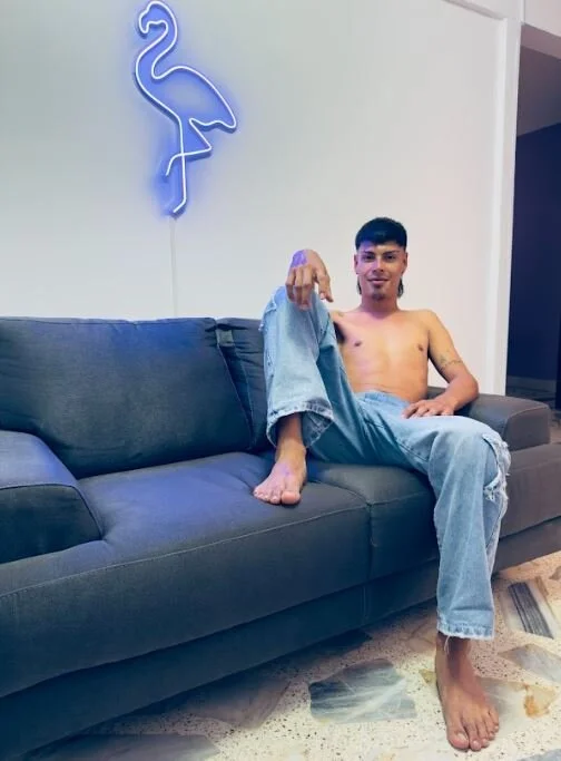 XXX Porn Photo of Nude Julian_Blaze7 6