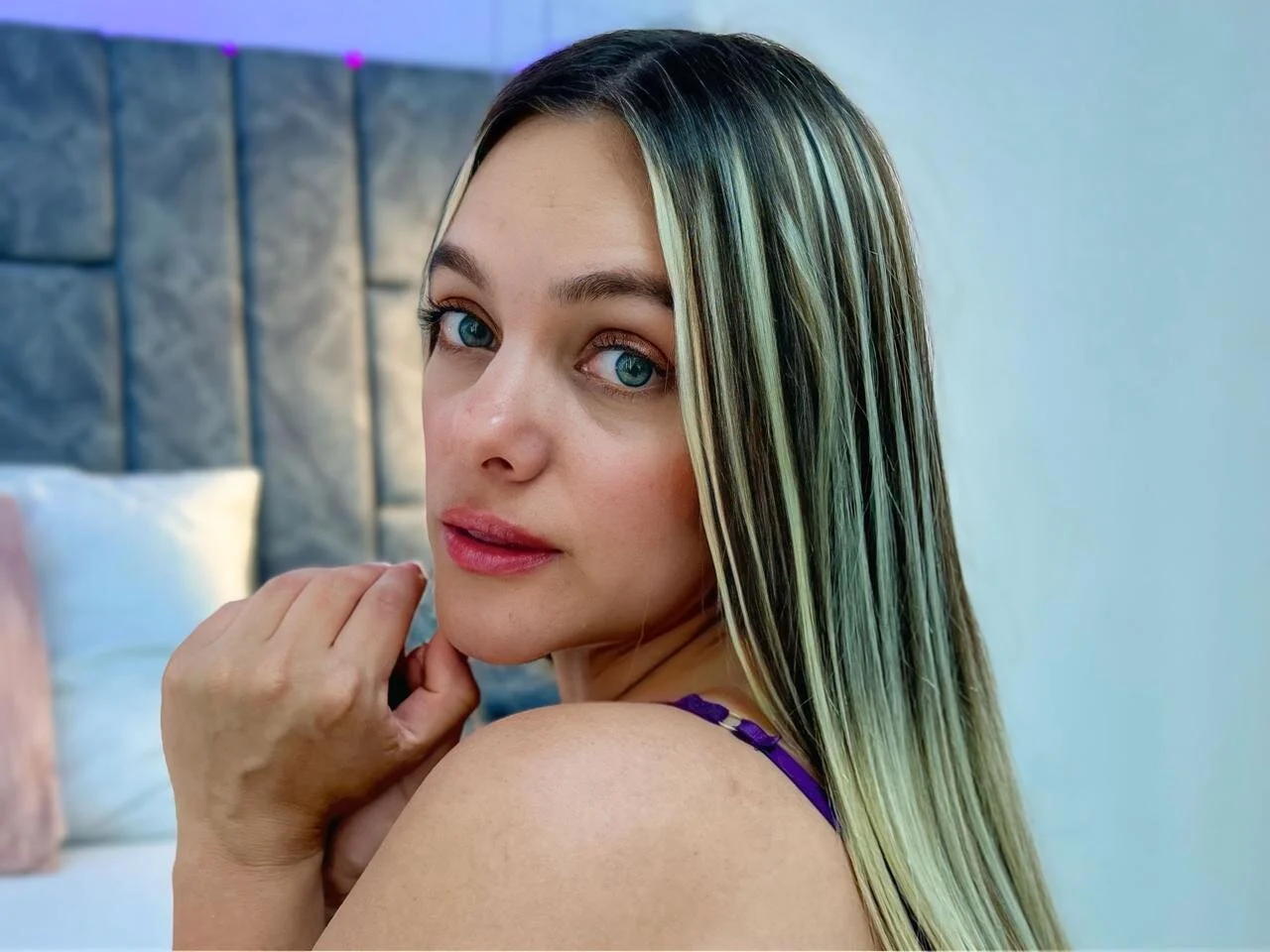 XXX Porn Photo of Nude Isabella_Harley 19