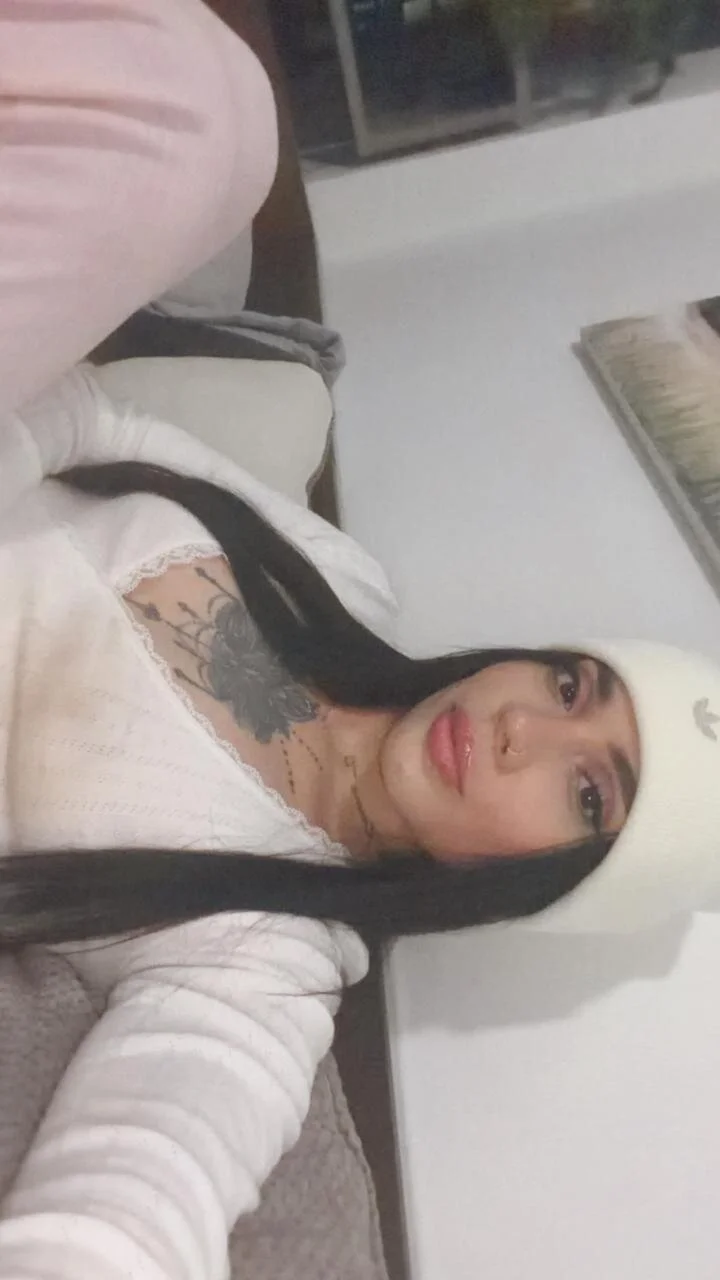 XXX Porn Photo of Nude EmmaMallow 2