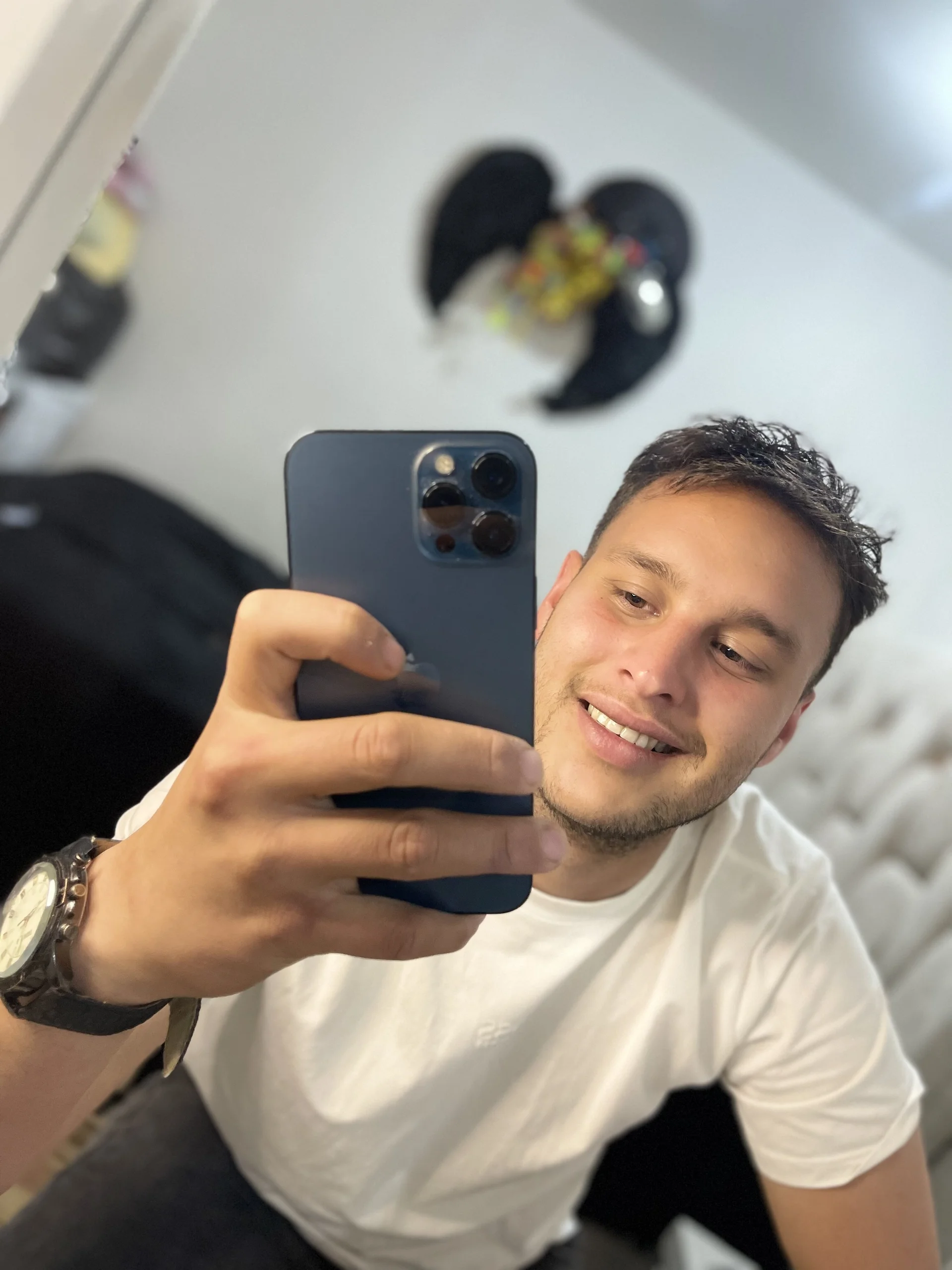 XXX Porn Photo of Nude Latino_jr 7