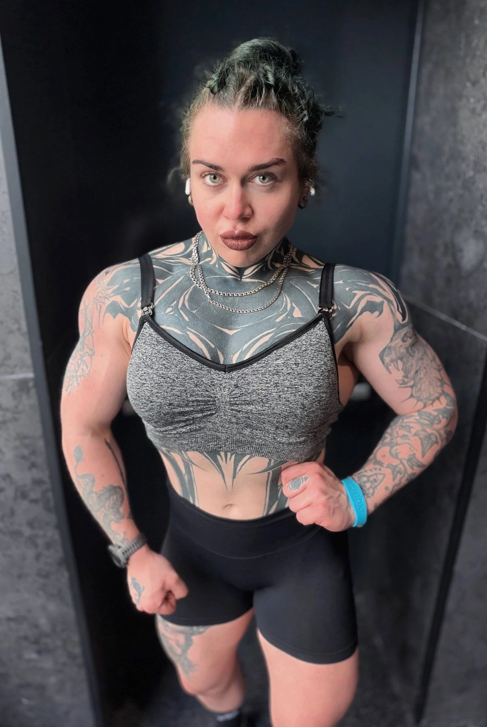 XXX Porn Photo of Nude SteelSiren 4