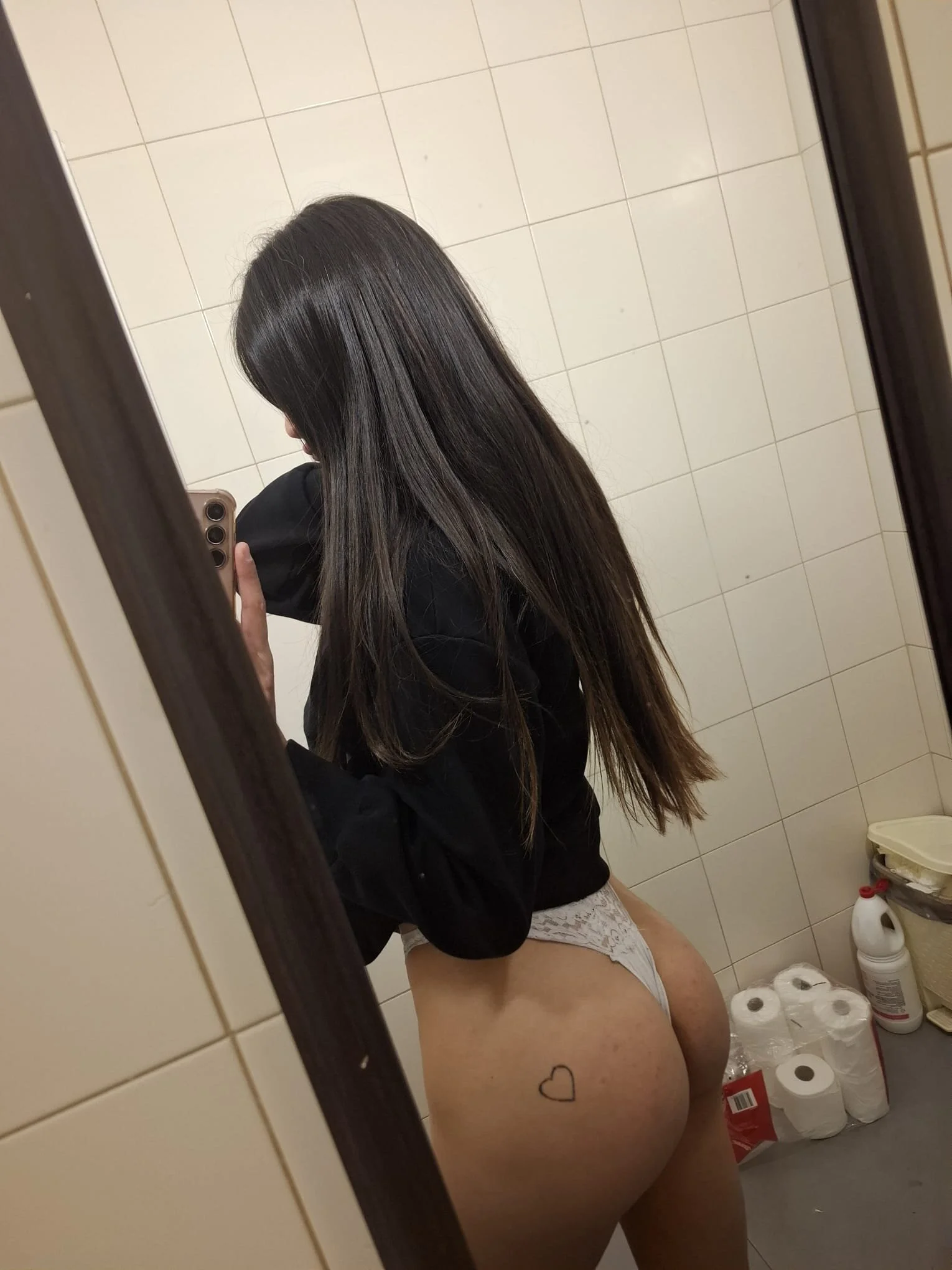 XXX Porn Photo of Nude Mia__Austin 9