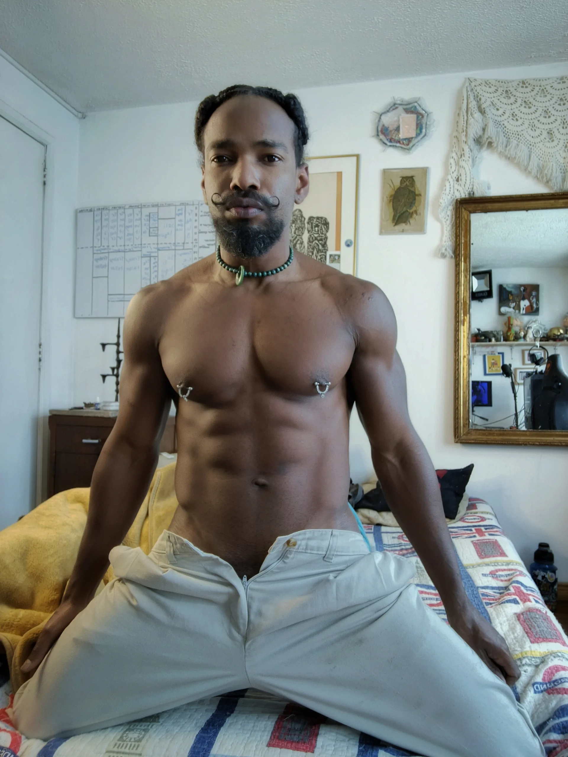 XXX Porn Photo of Nude Siriss_boyrag 4