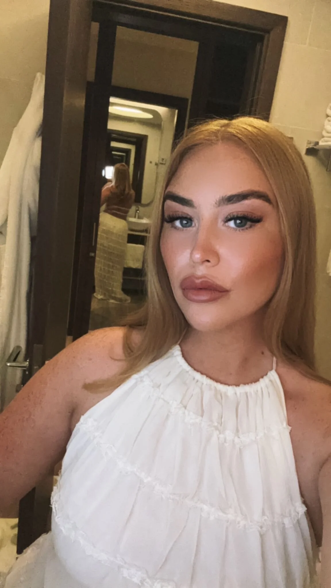 XXX Porn Photo of Nude RubiRosexox 7