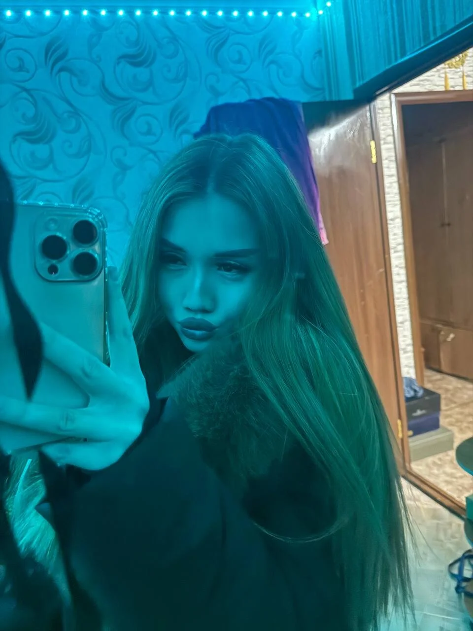 XXX Porn Photo of Nude NectarGirl 12