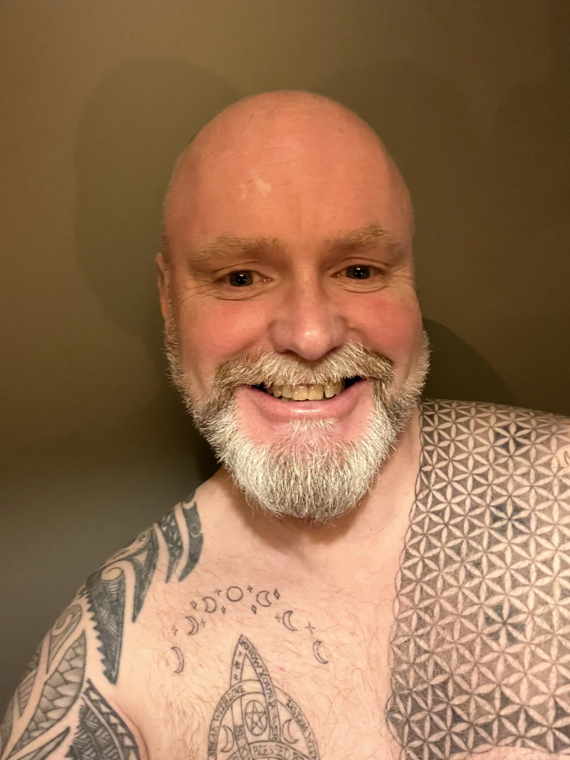 XXX Porn Photo of Nude Tattooed_Dilf_01 1