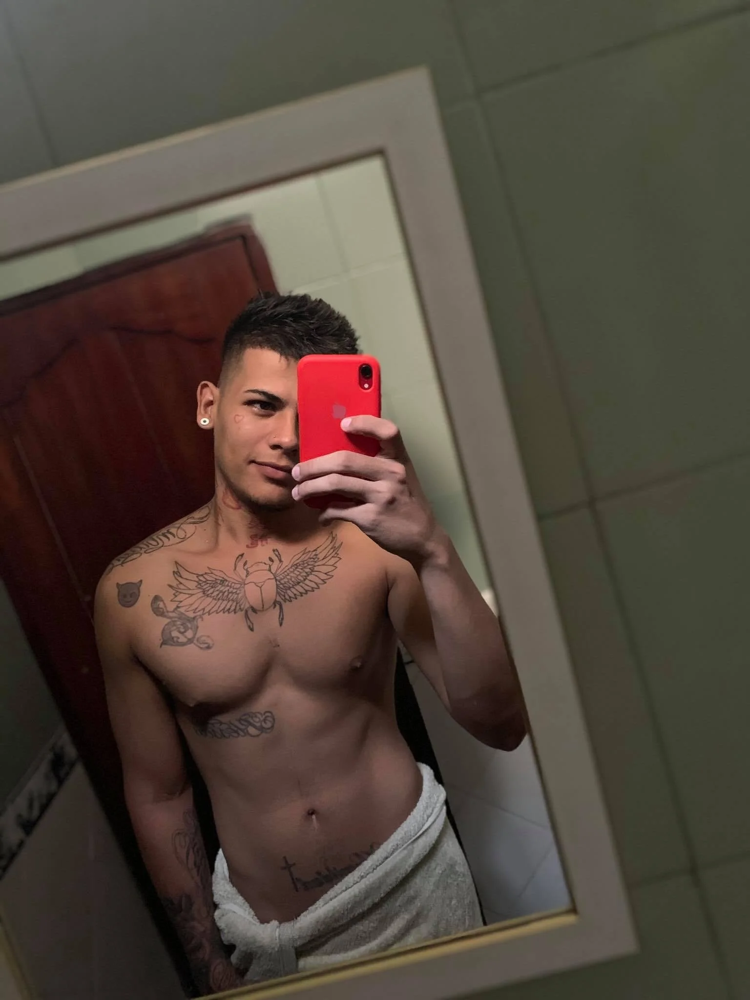 XXX Porn Photo of Nude Clyde019 1