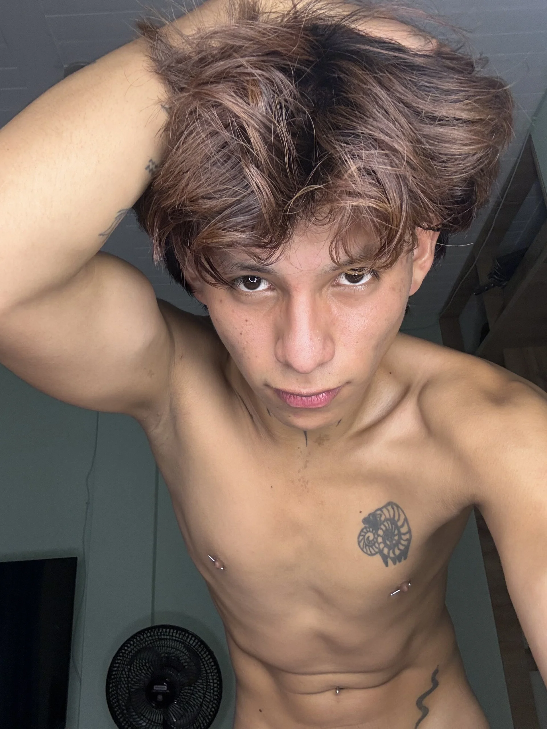 XXX Porn Photo of Nude Jules_zzz 21