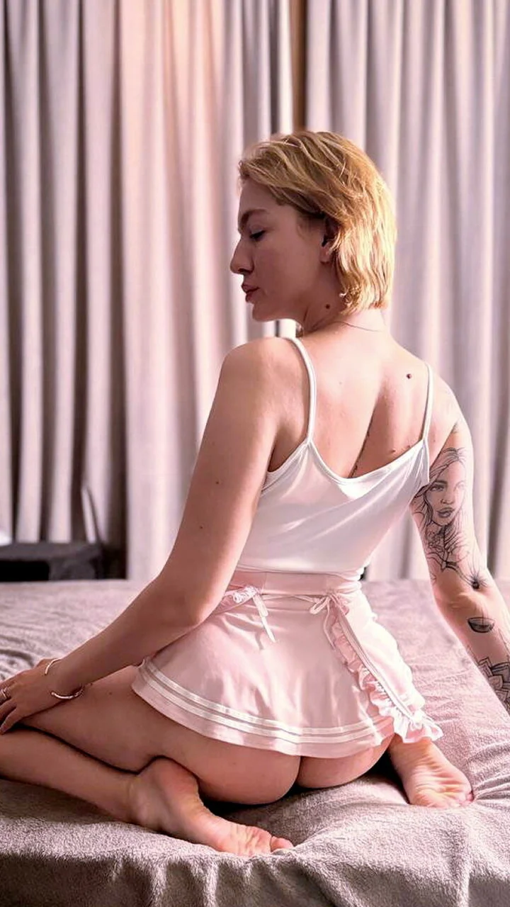 XXX Porn Photo of Nude AshleyTease 8