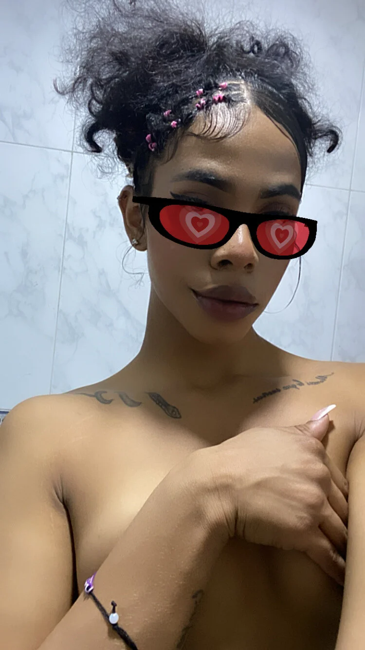 XXX Porn Photo of Nude bloom444 10