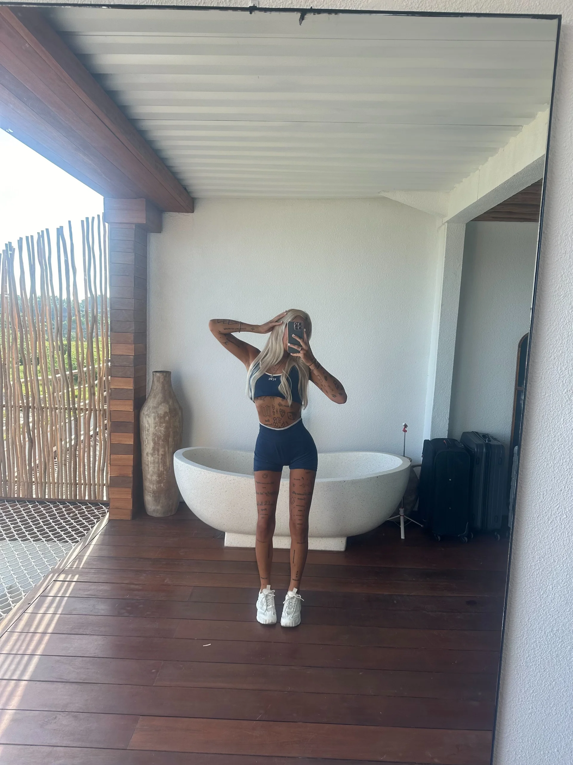 XXX Porn Photo of Nude RoseyLeeX 4