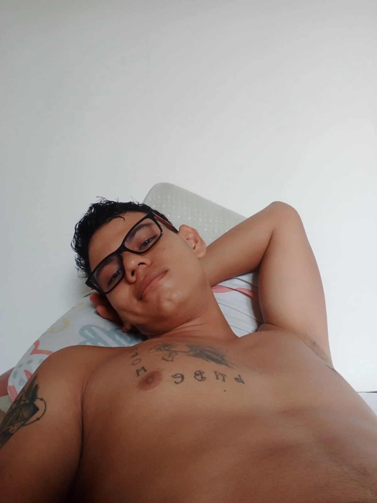 XXX Porn Photo of Nude jose_wol 13