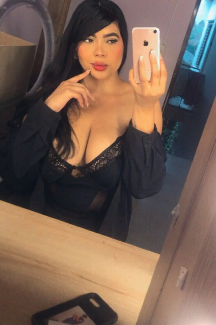 XXX Porn Photo of Nude BellaBoobs_ 3