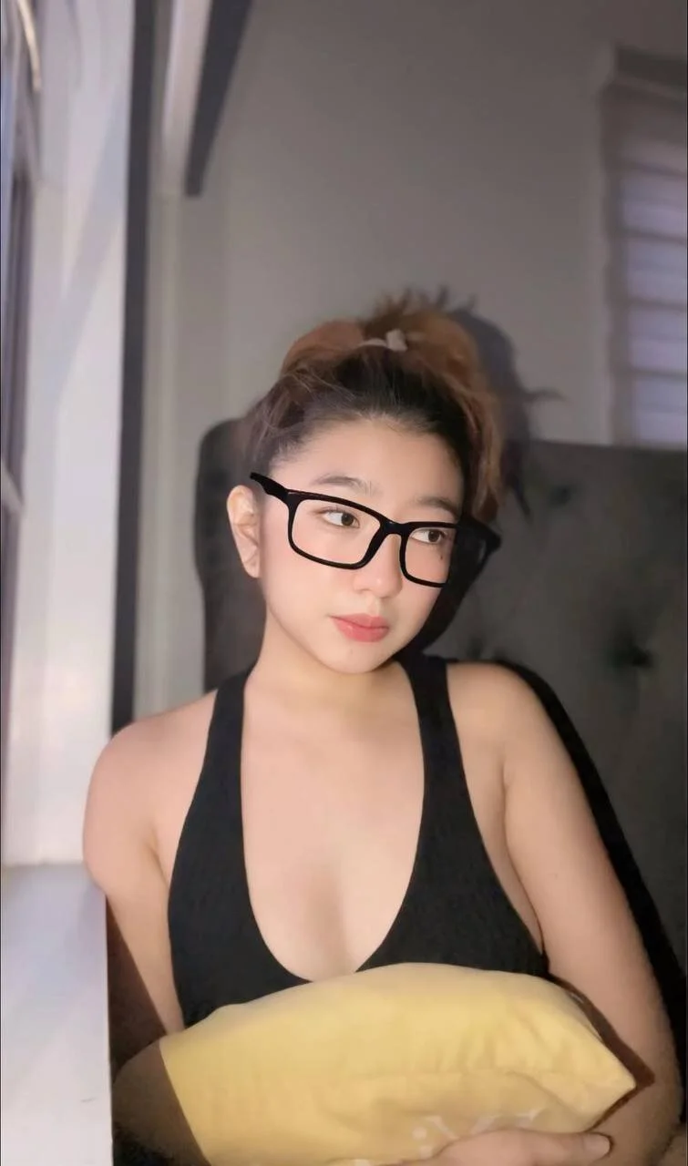 XXX Porn Photo of Nude Mami_Ally 1