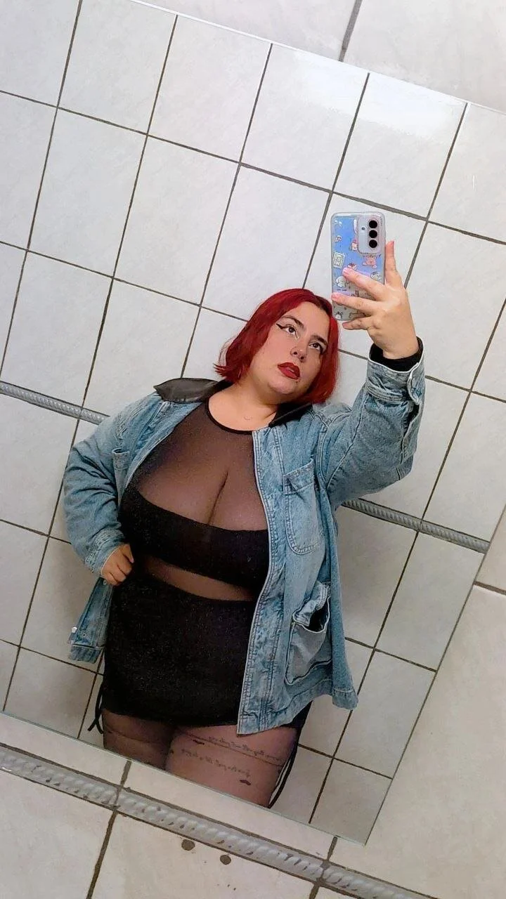 XXX Porn Photo of Nude Camilleturn18 5