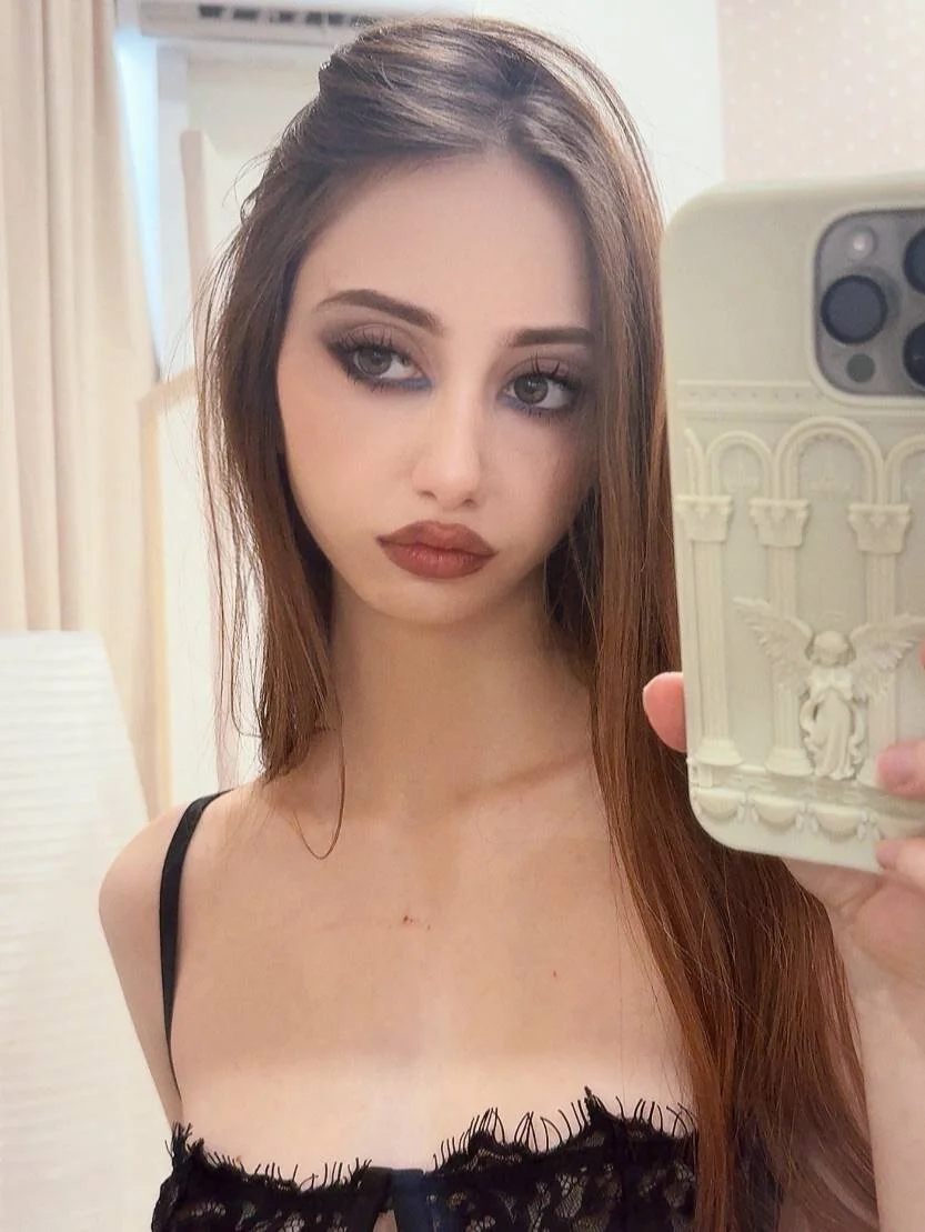 XXX Porn Photo of Nude AvrilLeMell 74