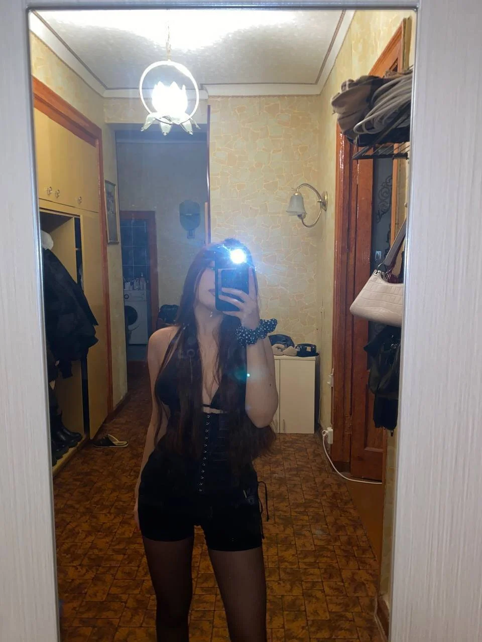 XXX Porn Photo of Nude MonyHikari 1