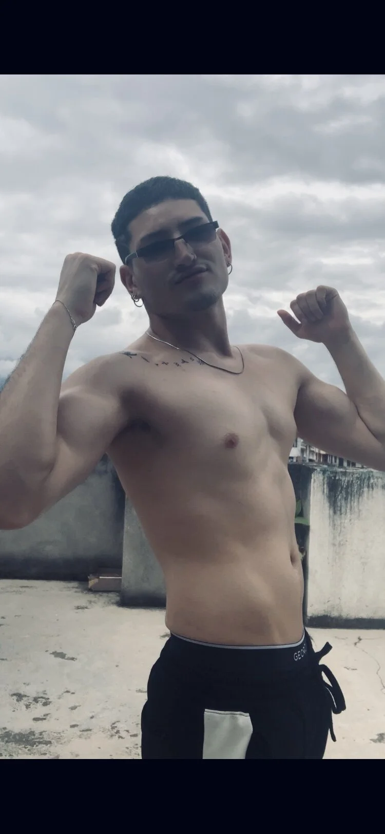 XXX Porn Photo of Nude Ian_kai 2