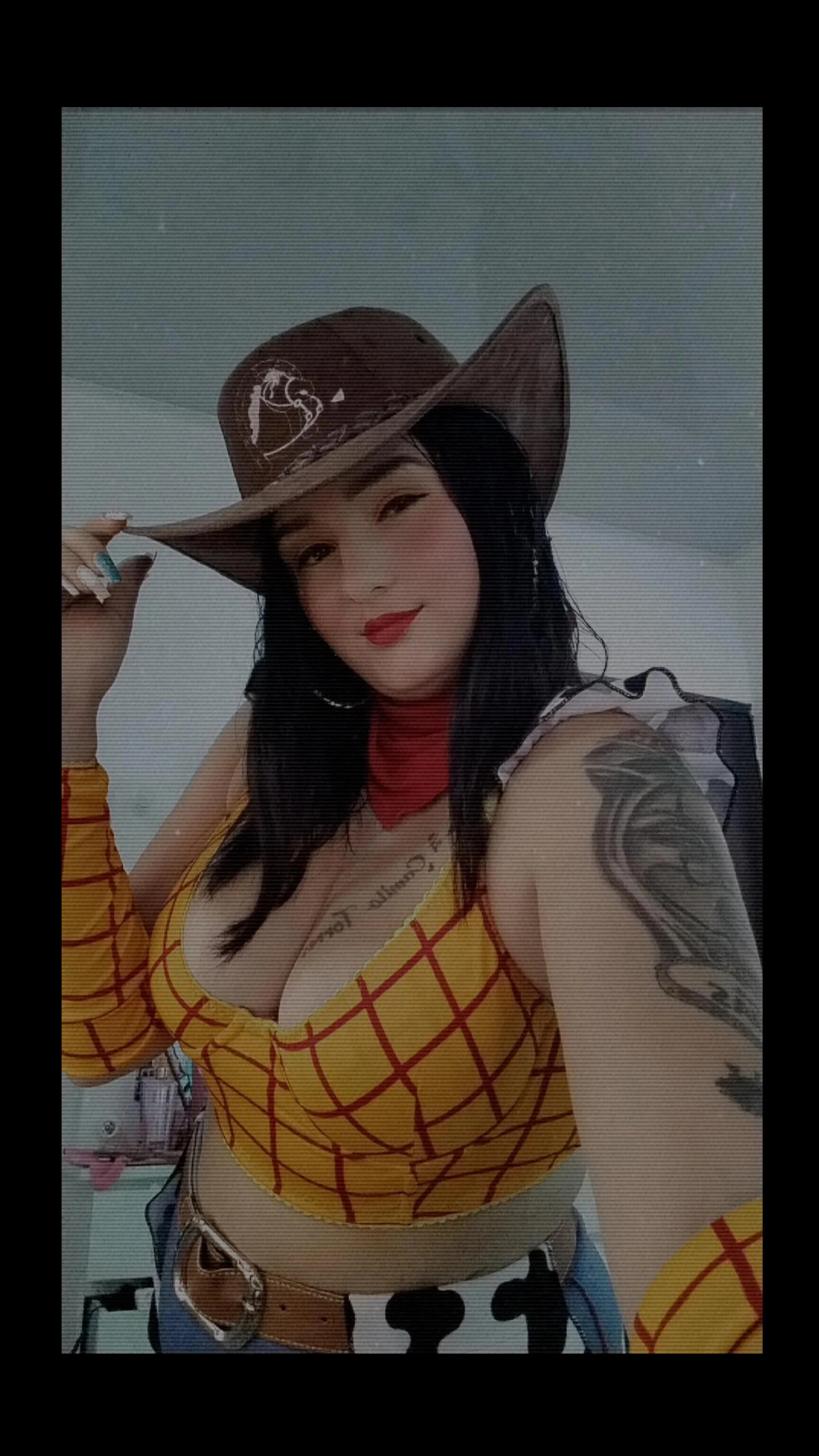XXX Porn Photo of Nude Sisirojas 31