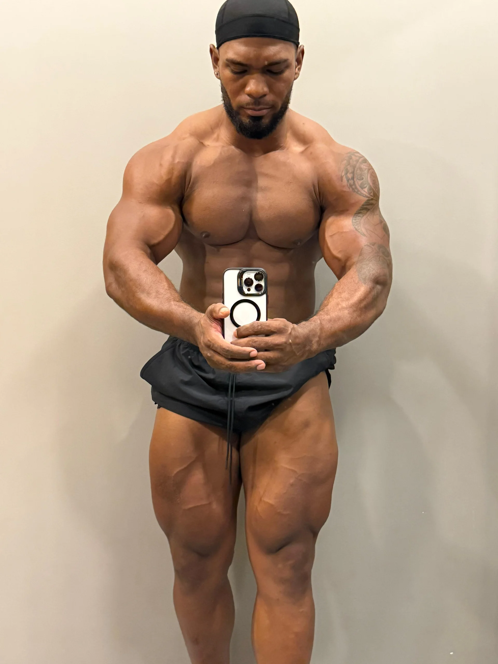 XXX Porn Photo of Nude Tyler_Waka01 7