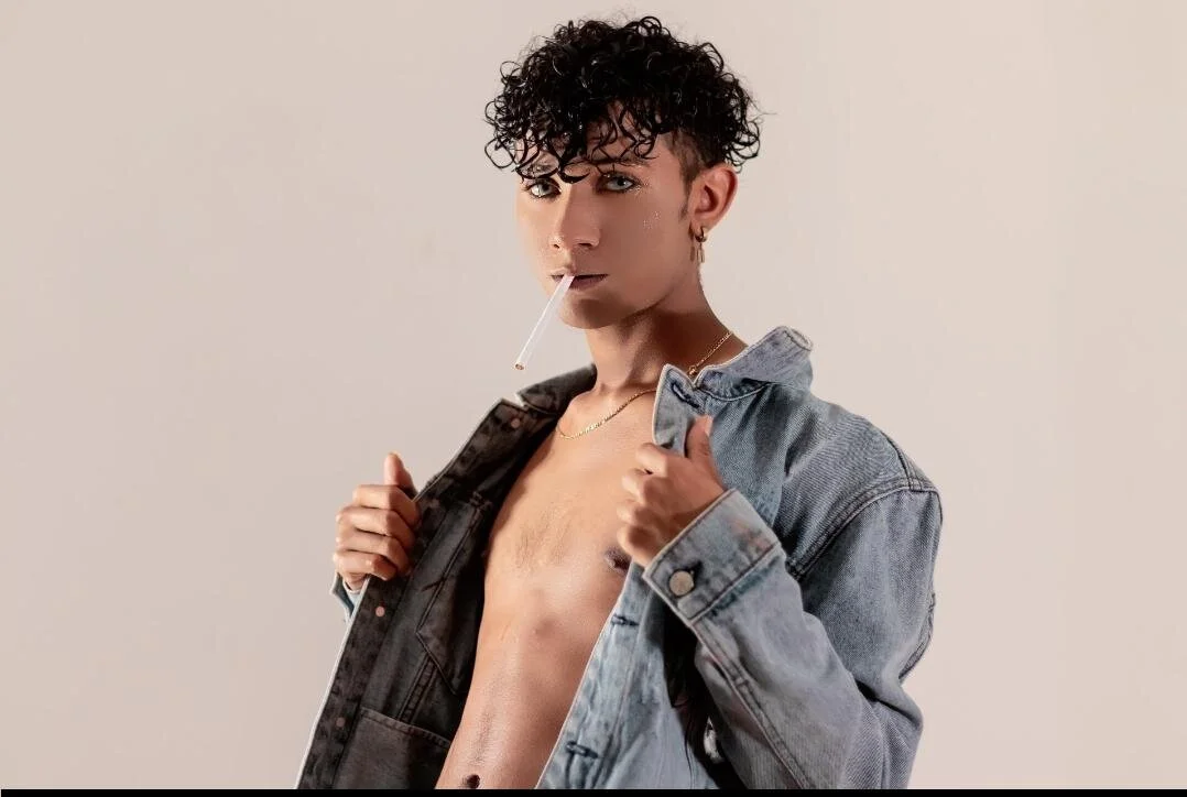 XXX Porn Photo of Nude Apolo_garcia20 5