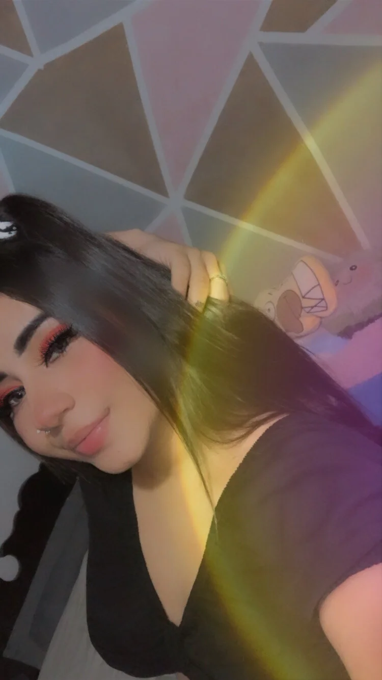 XXX Porn Photo of Nude halana_squirts 17