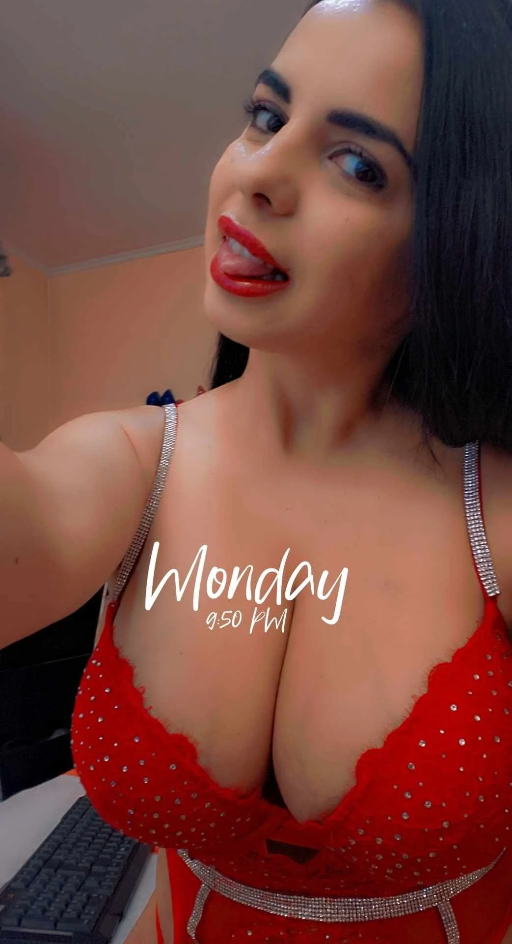 XXX Porn Photo of Nude juliahayessxx 488