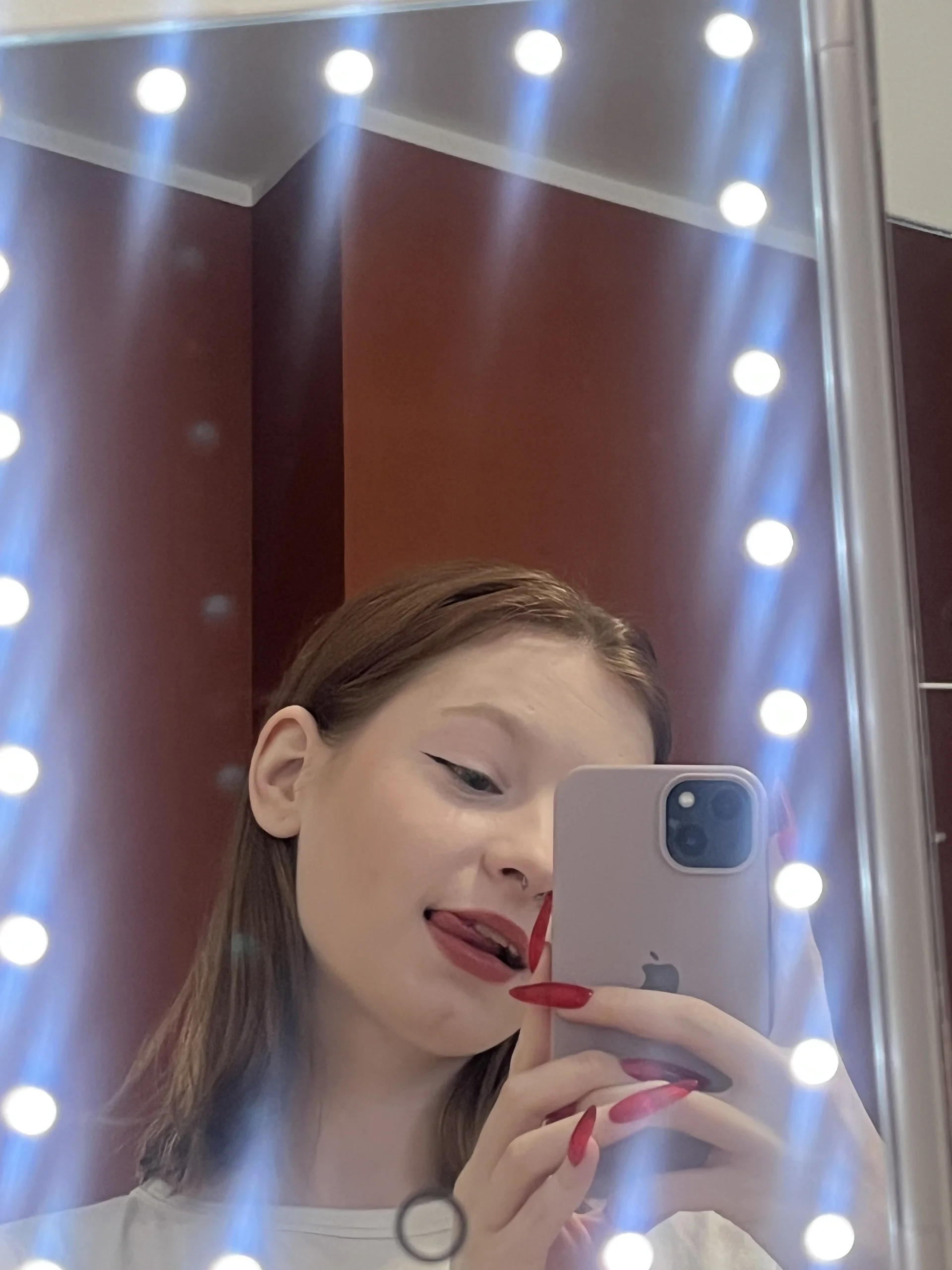 XXX Porn Photo of Nude Wandarful_Wanda 15