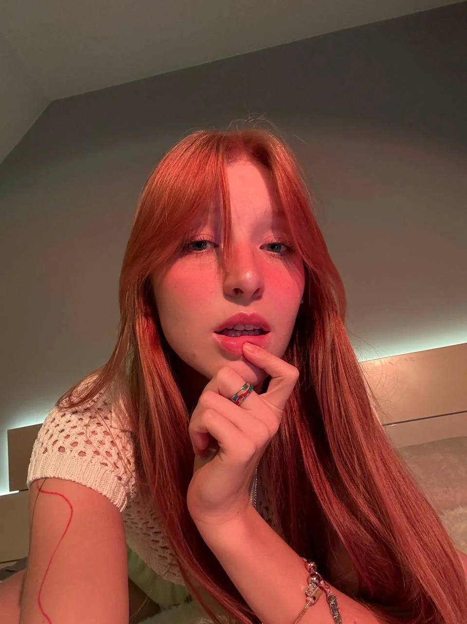 XXX Porn Photo of Nude FoxieKiss 36