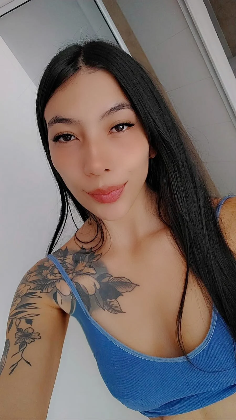 XXX Porn Photo of Nude cherlyn_1 5
