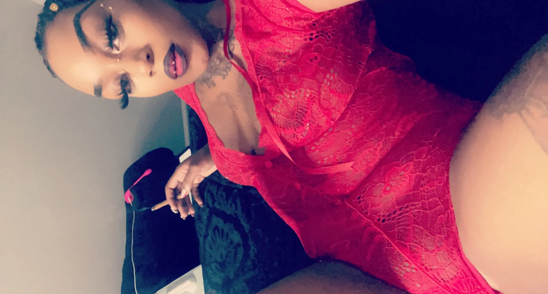 XXX Porn Photo of Nude Creamesensation 2
