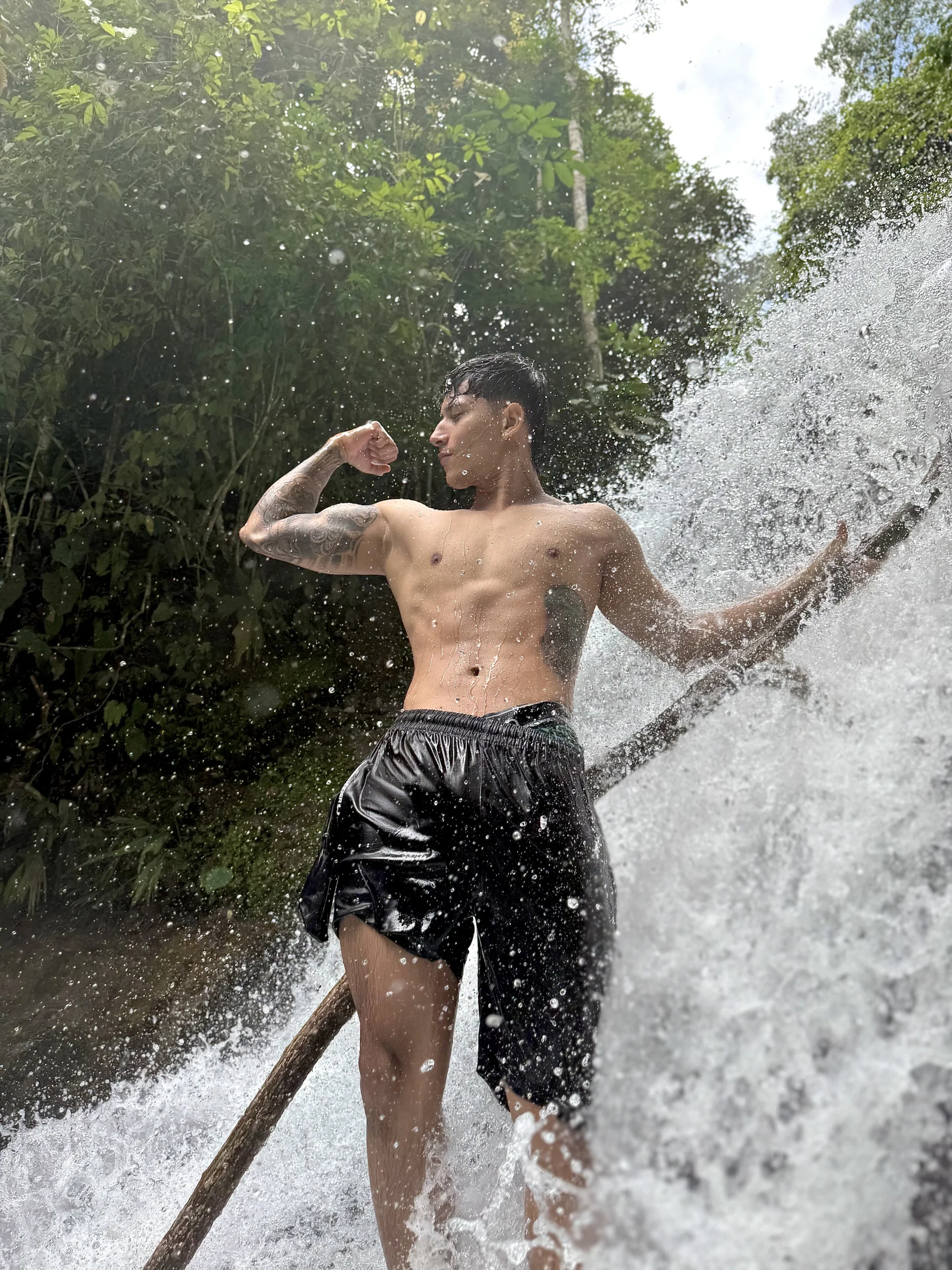 XXX Porn Photo of Nude Damian23__ 53