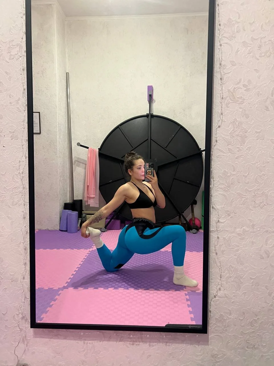 XXX Porn Photo of Nude Ruby_flame777 3