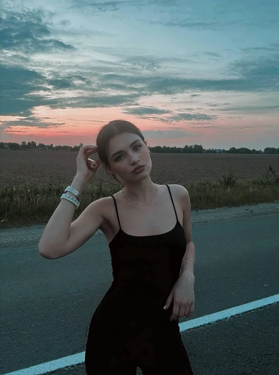 XXX Porn Photo of Nude TeriRipka 4