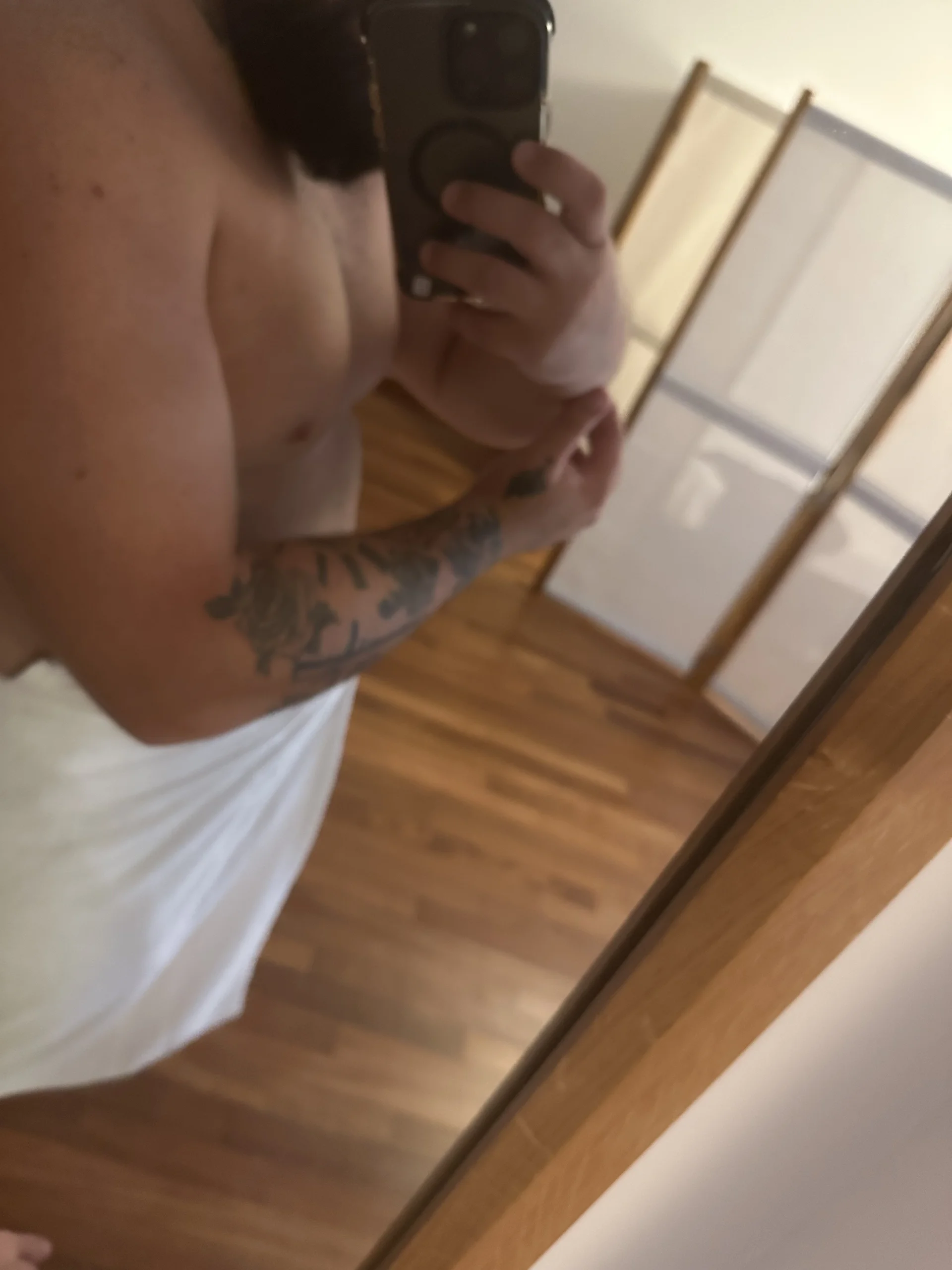 XXX Porn Photo of Nude latingangsex 6