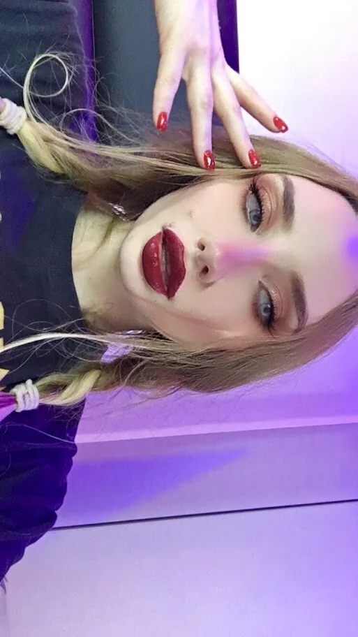 XXX Porn Photo of Nude PollyMichaelson 26