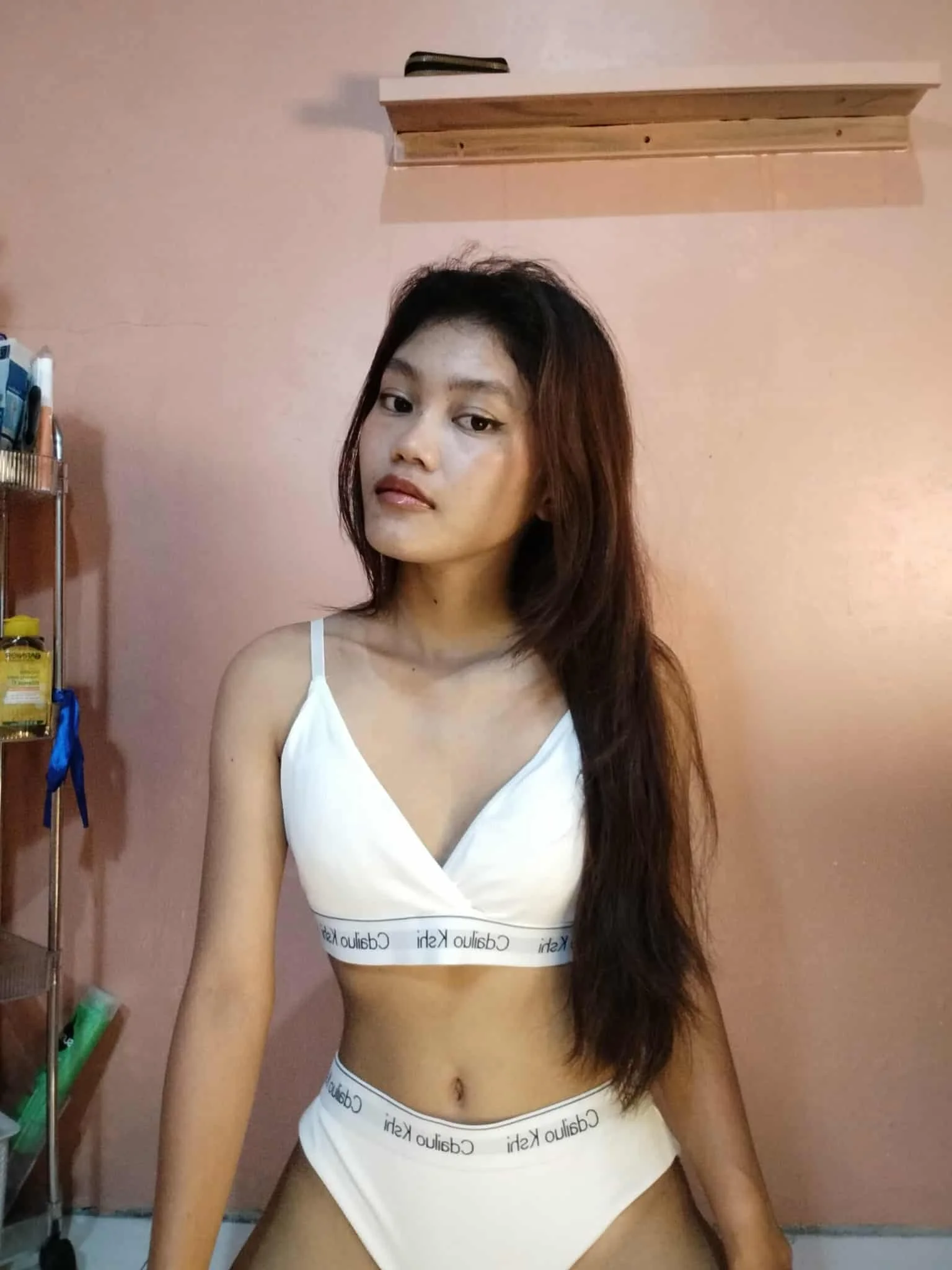 skinny_gracie