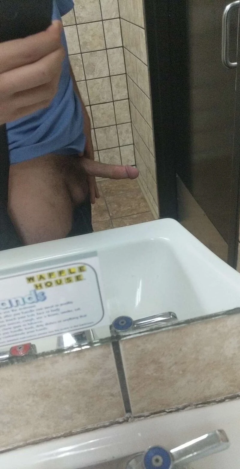 XXX Porn Photo of Nude OptimusKloudz 14