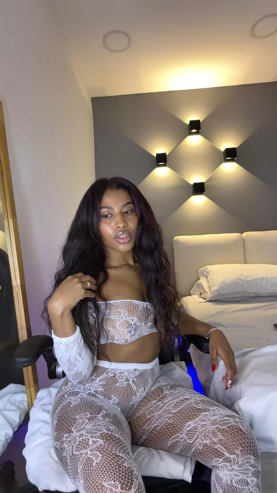 XXX Porn Photo of Nude selena_monroy 68