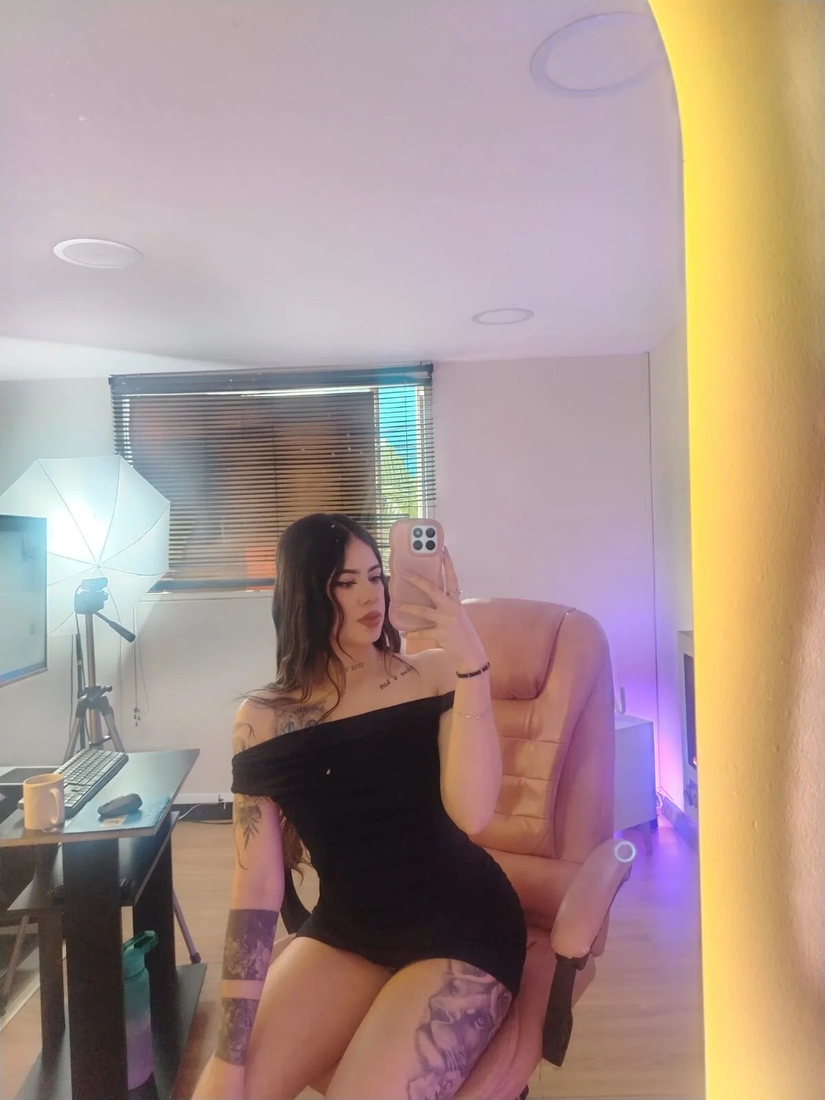 XXX Porn Photo of Nude Alice_Vixen 211