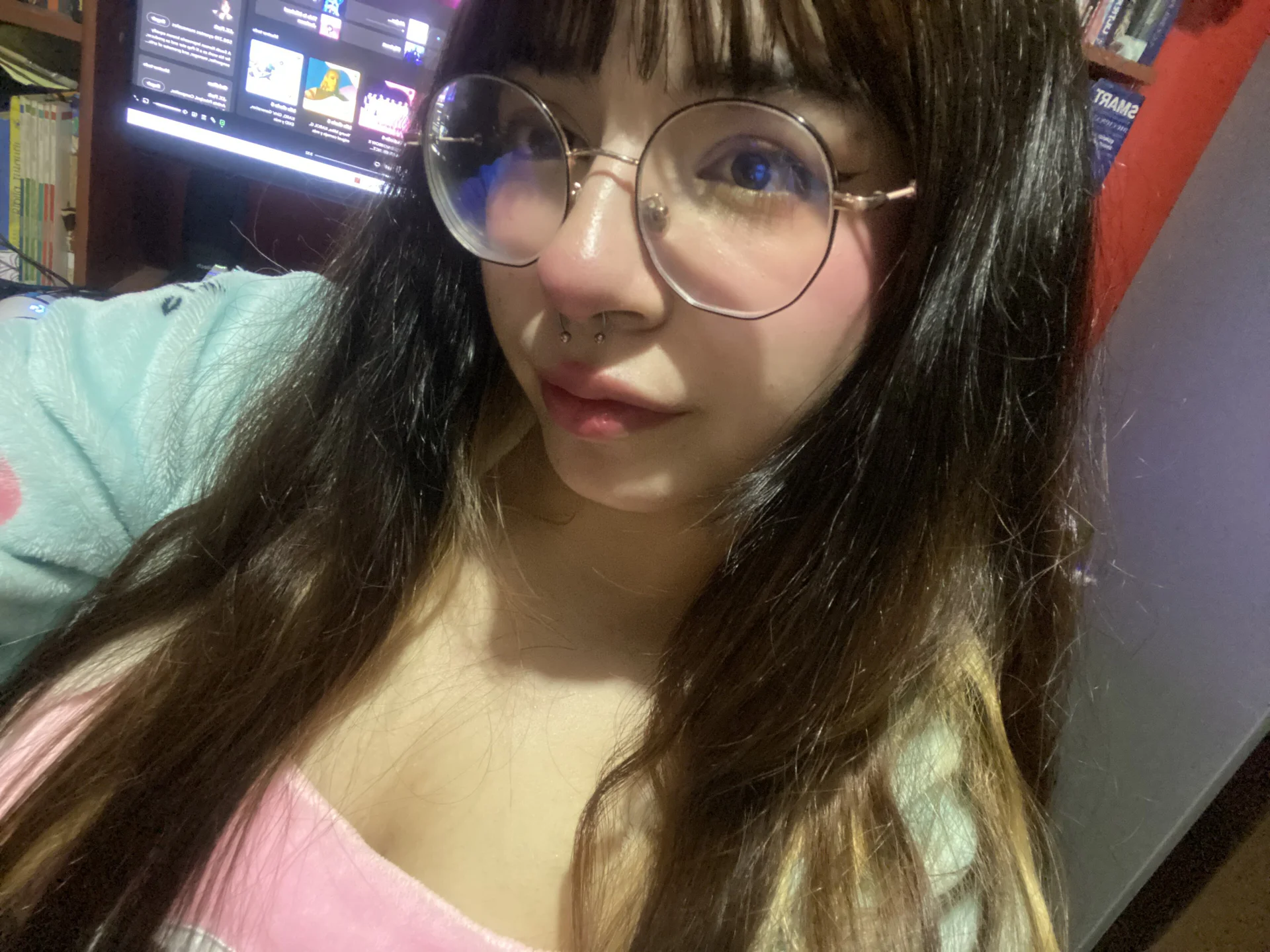 XXX Porn Photo of Nude Ahri_999 2