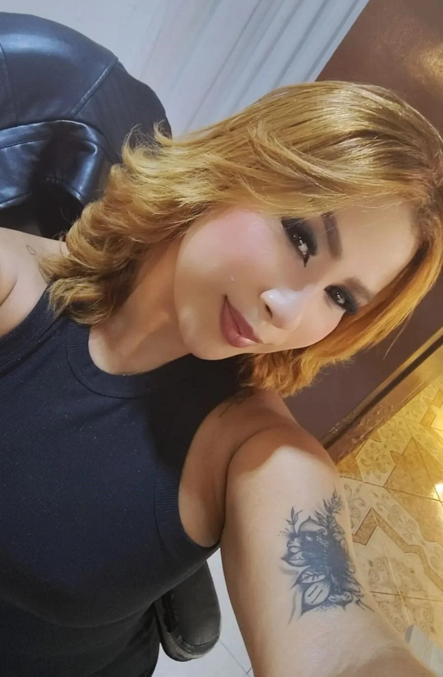 XXX Porn Photo of Nude sagitariuus_girll 27