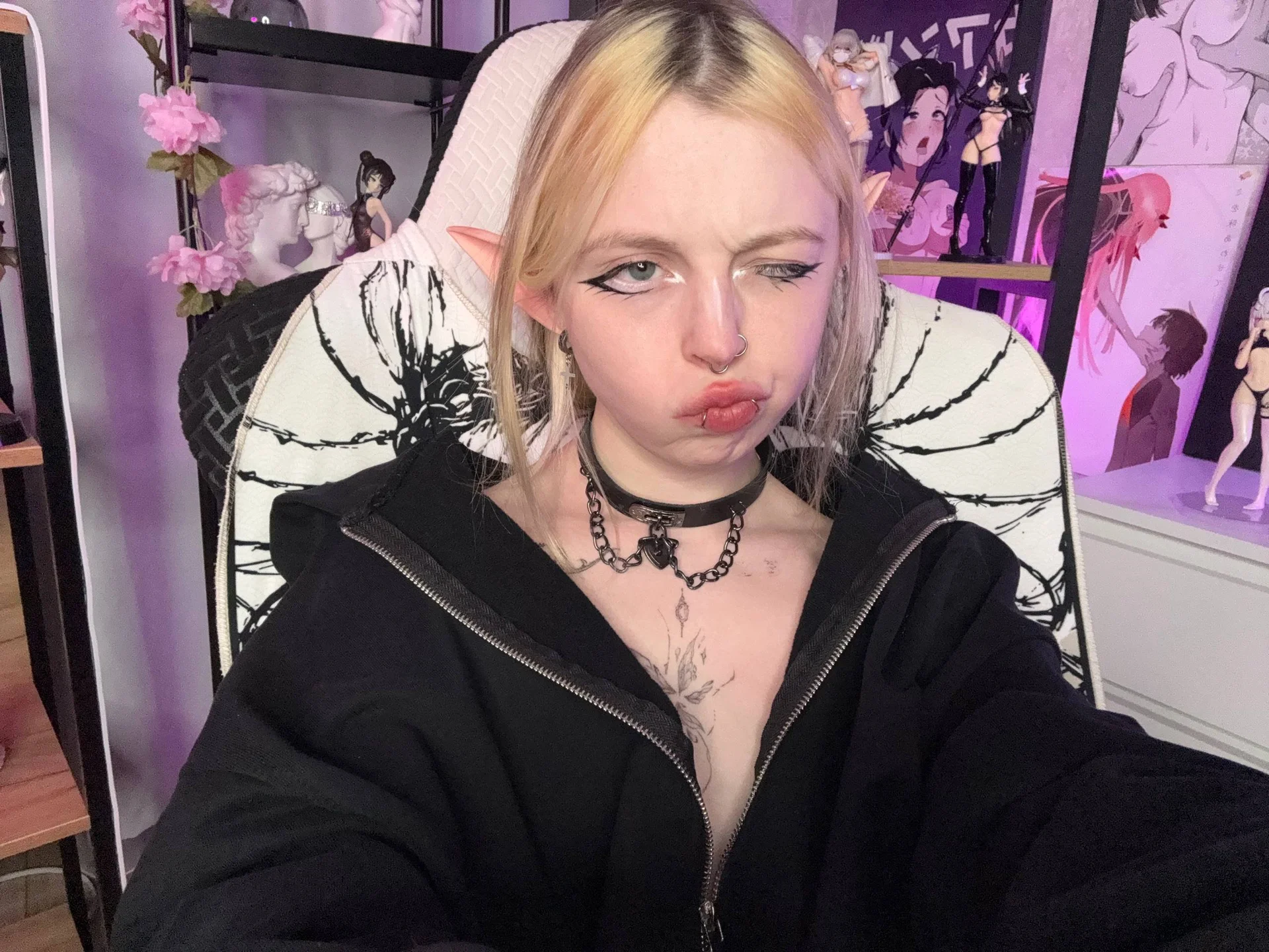 XXX Porn Photo of Nude ElvenQueen 2