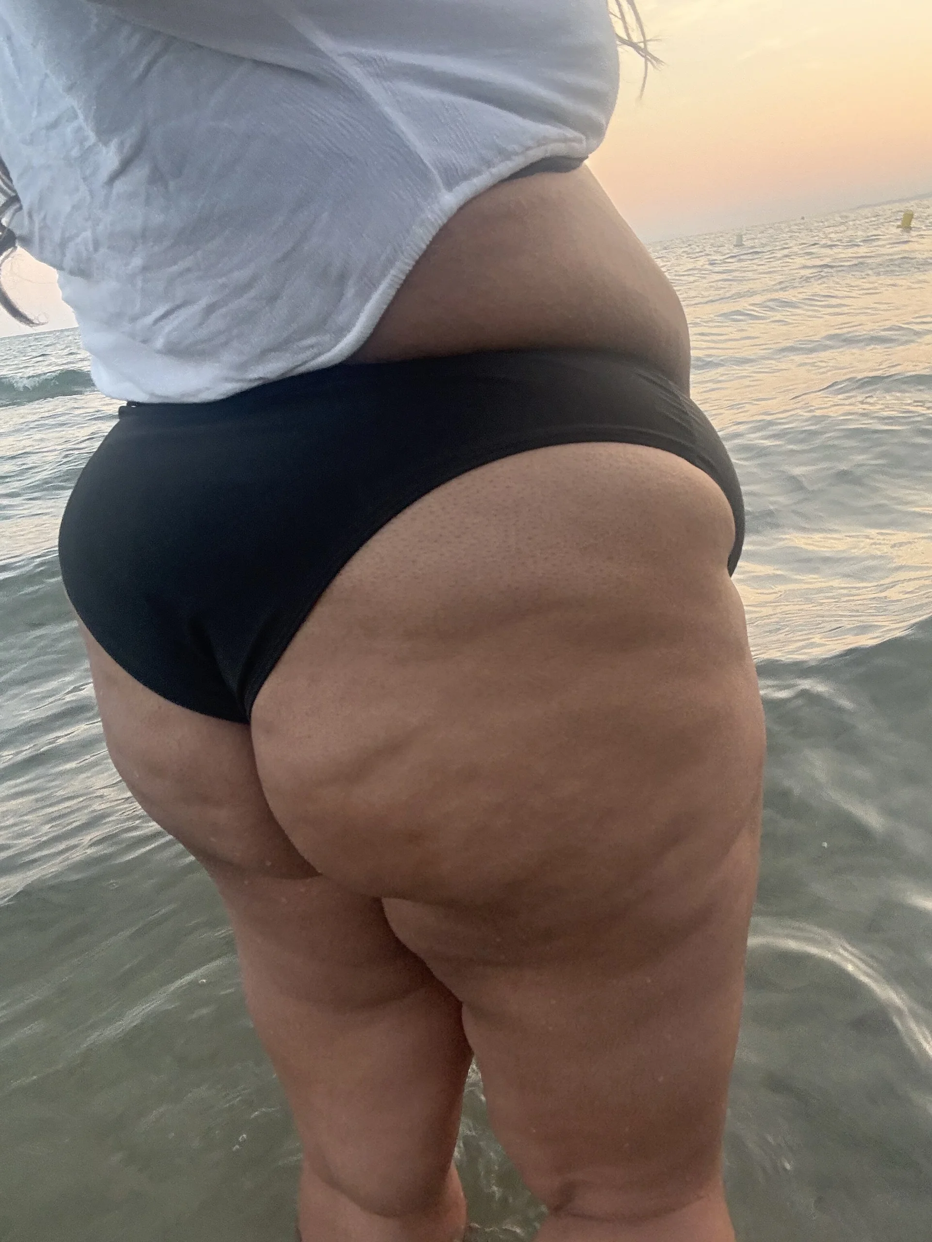 XXX Porn Photo of Nude LightSkinLust18 3