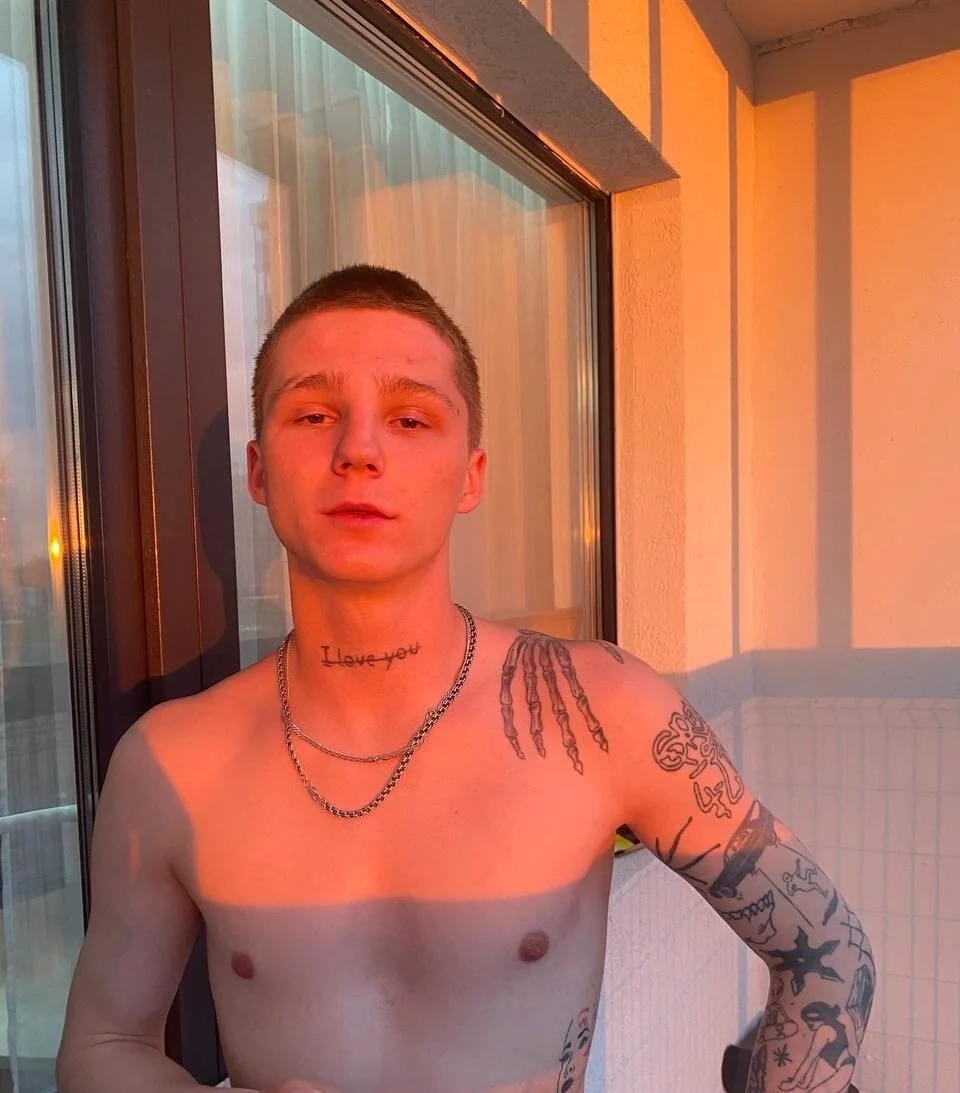 XXX Porn Photo of Nude Tom__Mily 4