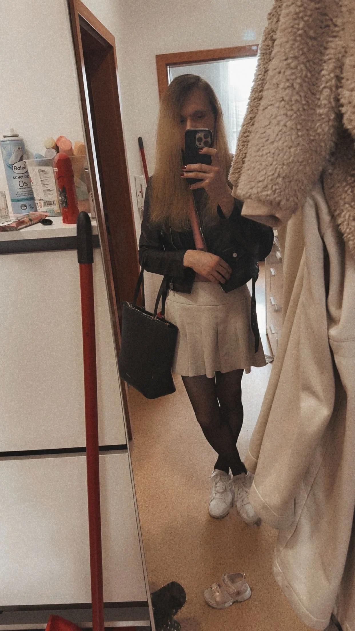 XXX Porn Photo of Nude valeriebohm 1