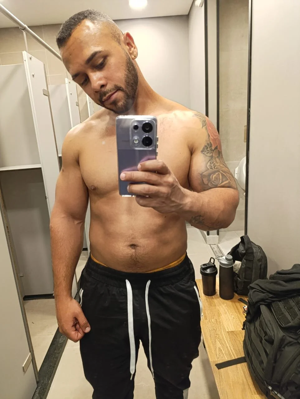 XXX Porn Photo of Nude malandro_ccs 11